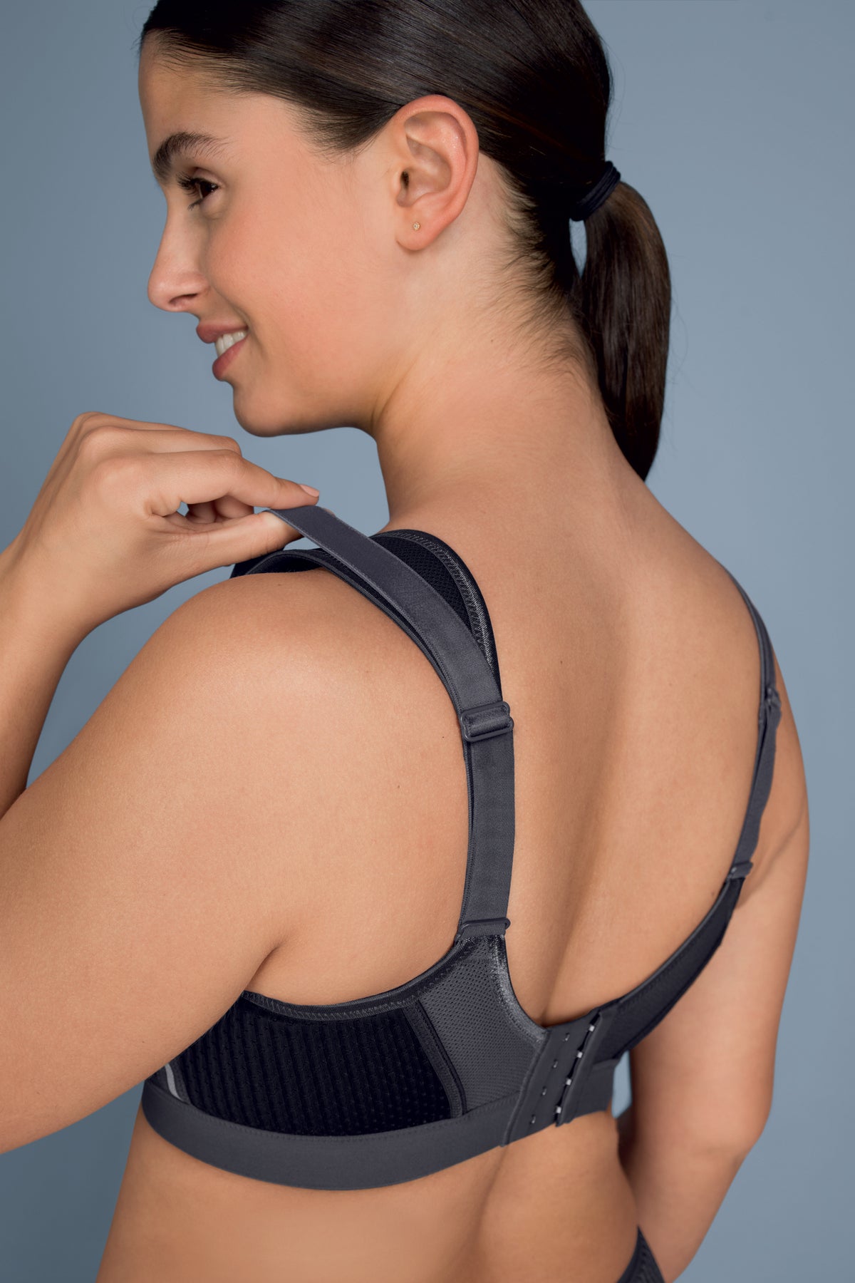 Anita Active Extreme Control Plus Sports Bra - Black/Anthracite - source image 38698